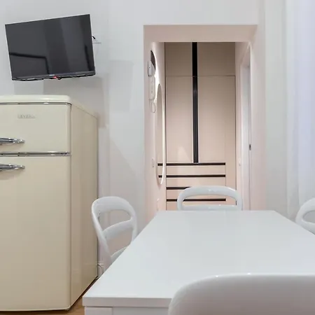 Nuovo Intimo Apt A 10min Dal Duomo - Homeunity * Milão